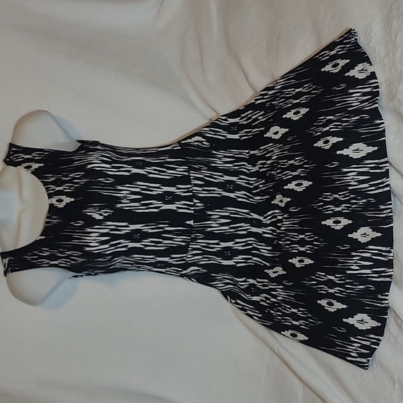 3 Summer Dresses, Size Small - Picture 3 of 5